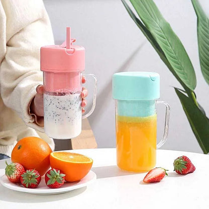 Portable Juicer With Straw™ | 6 Blade Rechargeable With Full Cup 500ML